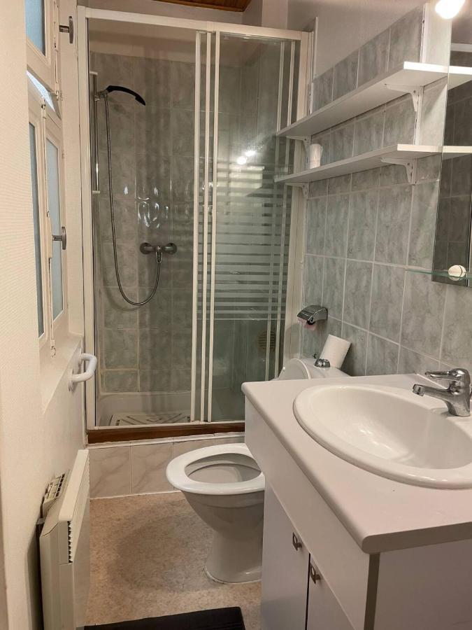 Studio N•2 Avec Patio En Plein Coeur De La Ville Bagnères-de-Bigorre Exteriér fotografie